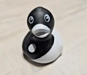 (image for) Yin and Yang Duck