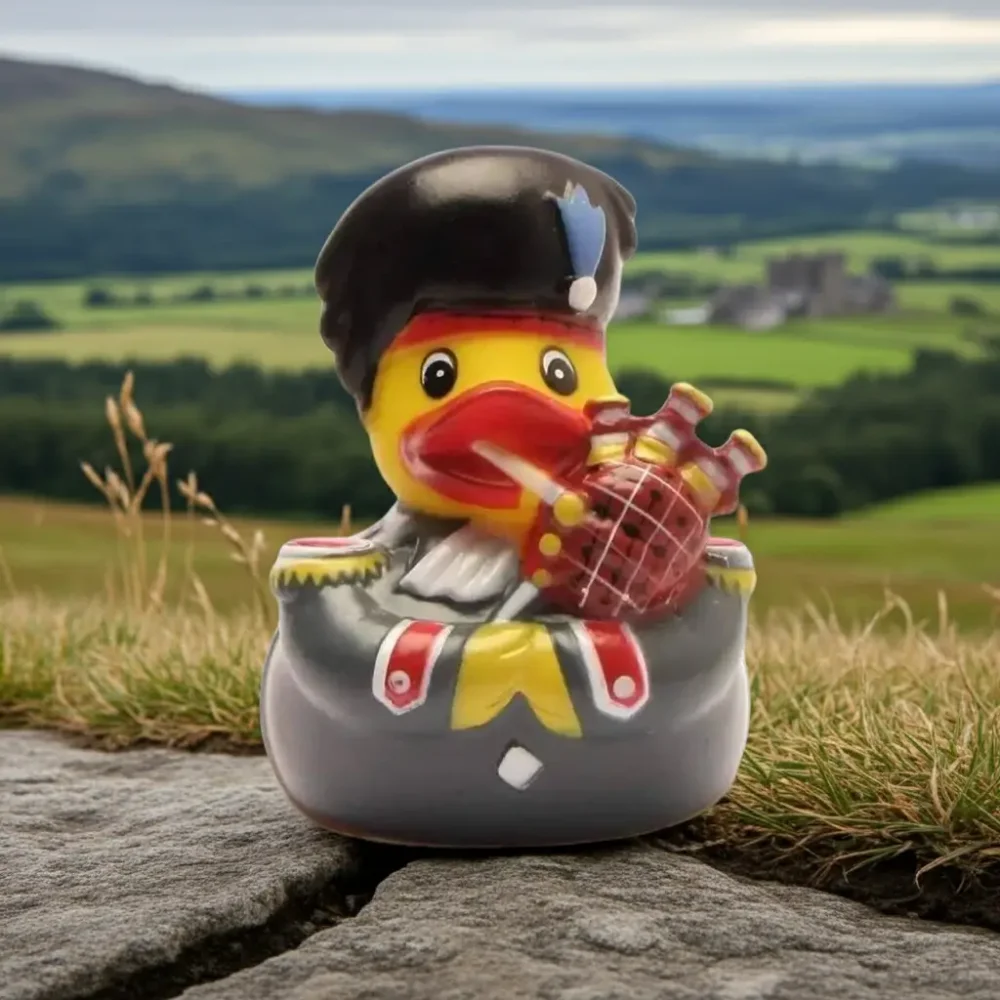(image for) Scottish Piper Duck Black