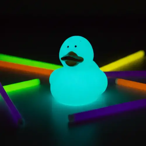 (image for) Glow-in-the-Dark Duck