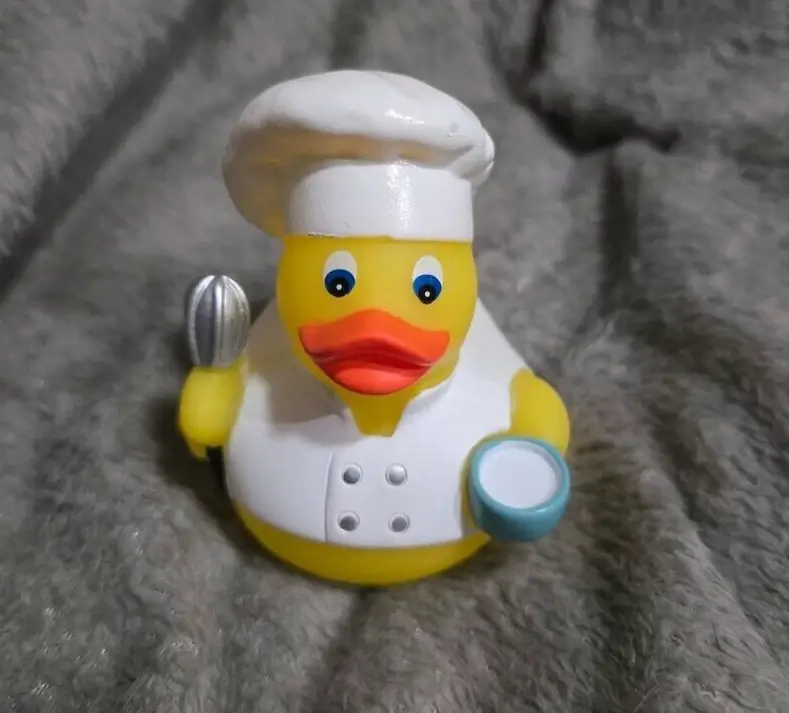 Modal Additional Images for White Uniform Chef Duck